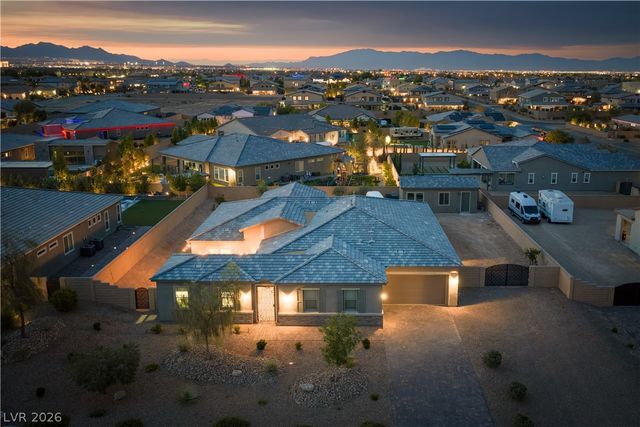 7612 West Torino Avenue, Las Vegas, NV 89113