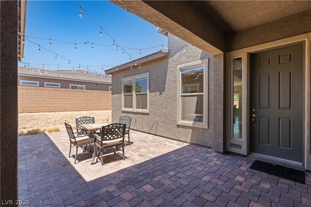 7612 West Torino Avenue, Las Vegas, NV 89113