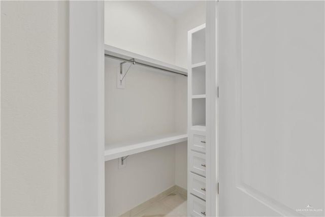 1708 S Queen Street, Edinburg, TX 78539