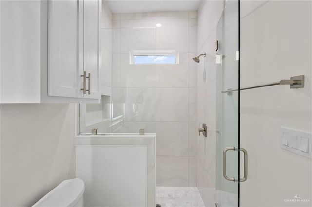 1708 S Queen Street, Edinburg, TX 78539