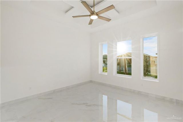 1708 S Queen Street, Edinburg, TX 78539