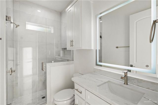 1708 S Queen Street, Edinburg, TX 78539