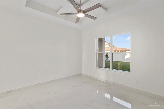 1708 S Queen Street, Edinburg, TX 78539