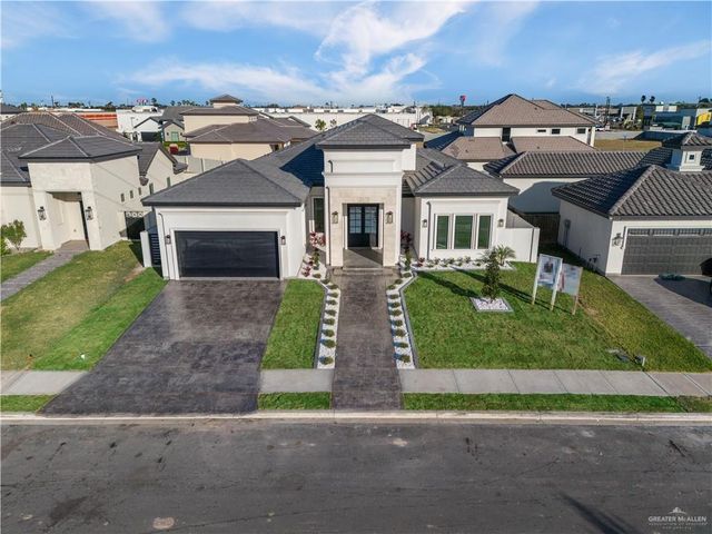 1708 S Queen Street, Edinburg, TX 78539