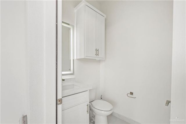 1708 S Queen Street, Edinburg, TX 78539