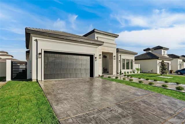 1708 S Queen Street, Edinburg, TX 78539