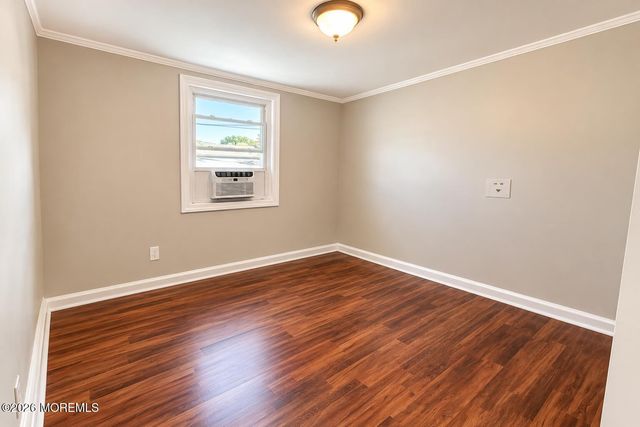 26 Main Street, Keyport, NJ 07735