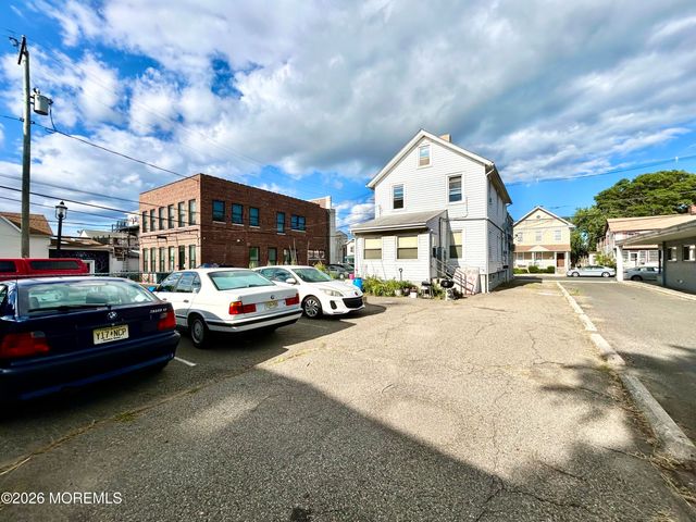 26 Main Street, Keyport, NJ 07735