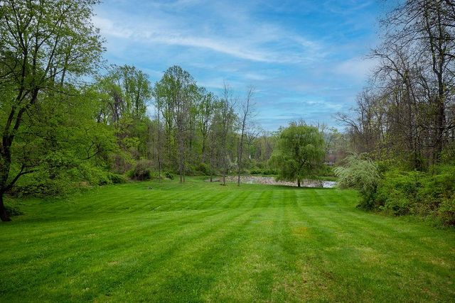 23 Moran Way, Hopewell Junction, NY 12533