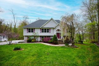 23 Moran Way, Hopewell Junction, NY 12533