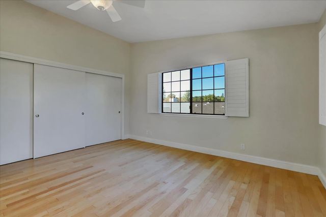 18250 Lake Forest Dr, Penn Valley, CA 95946