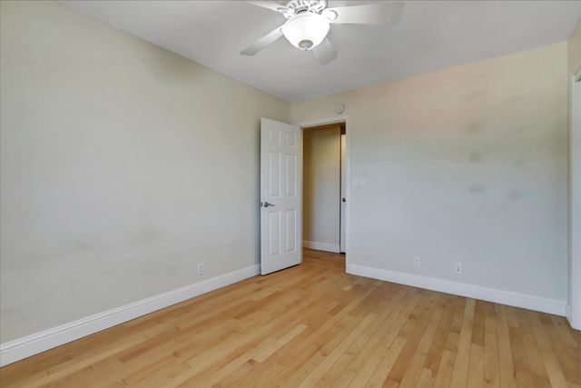 18250 Lake Forest Dr, Penn Valley, CA 95946