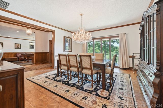 2956 E 69th Street, Tulsa, OK 74136