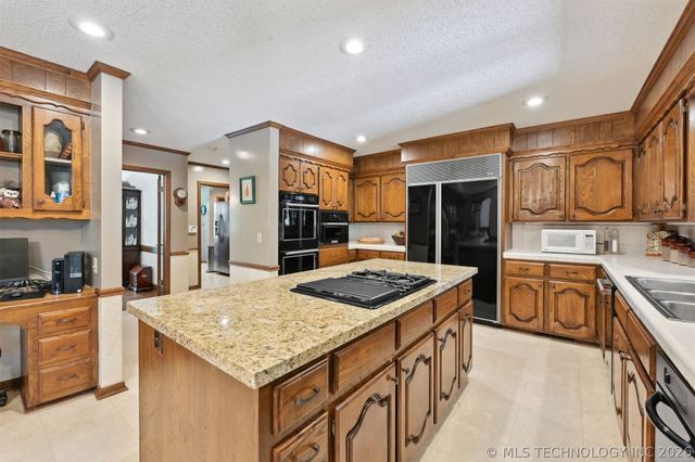 2956 E 69th Street, Tulsa, OK 74136