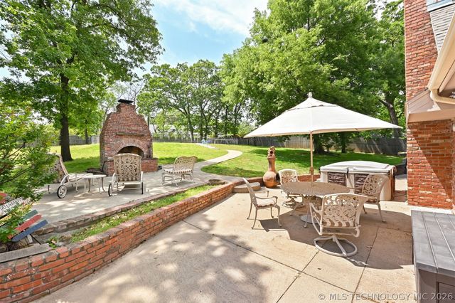 2956 E 69th Street, Tulsa, OK 74136