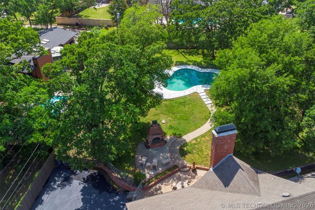 2956 E 69th Street, Tulsa, OK 74136