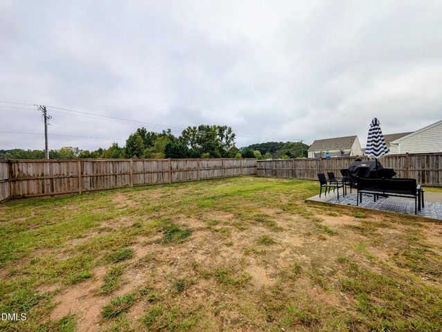 316 Brisk Drive, Zebulon, NC 27597