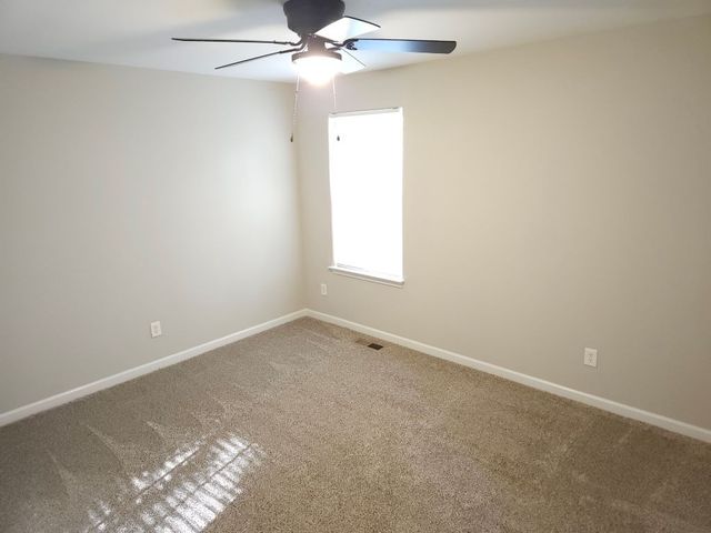 705 Crestland Ave Apt B5, Murfreesboro, TN 37130