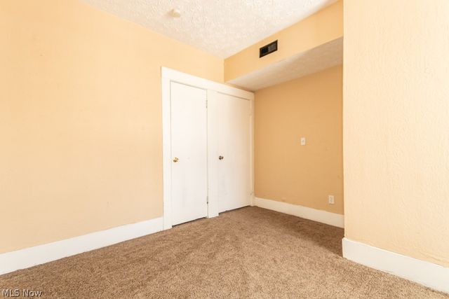 10401 Olivet Avenue, Cleveland, OH 44108