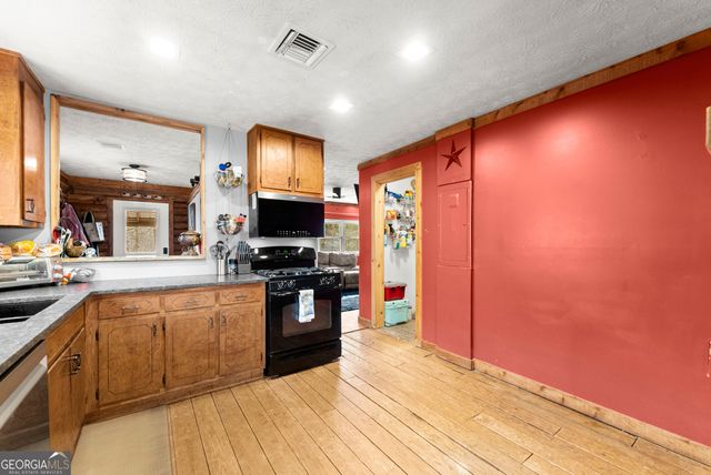 503 Edwards Parkway, Cleveland, GA 30528