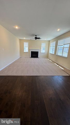 11151 SAINT CHRISTOPHER DR, White Plains, MD 20695