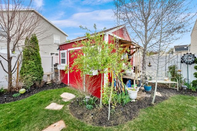 1351 W GLENBARR DR, Springville, UT 84663