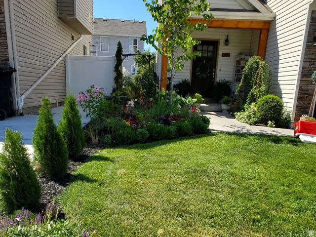 1351 W GLENBARR DR, Springville, UT 84663