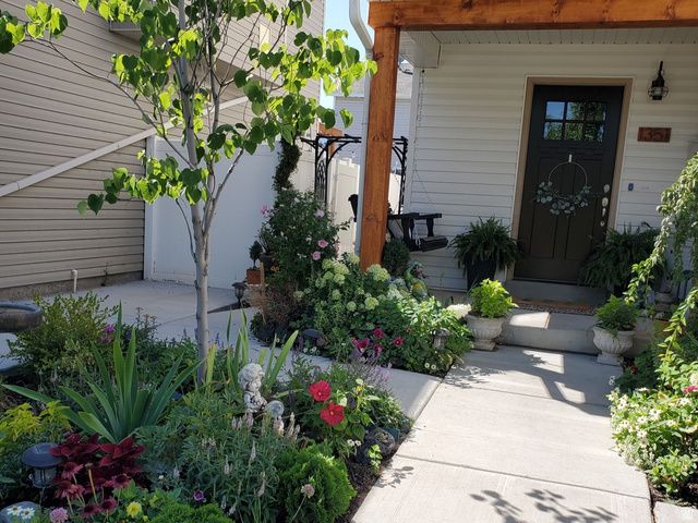 1351 W GLENBARR DR, Springville, UT 84663