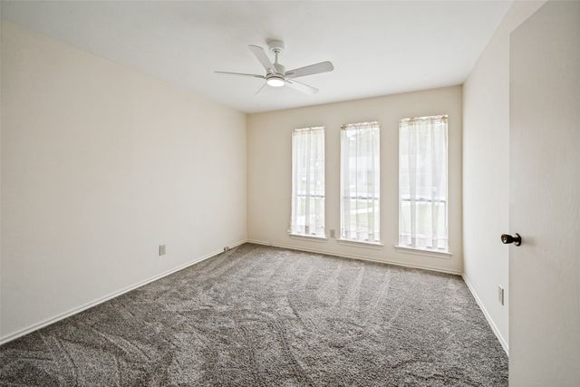 2414 Lakeview Circle, Arlington, TX 76013