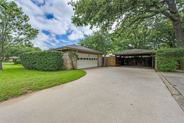2414 Lakeview Circle, Arlington, TX 76013