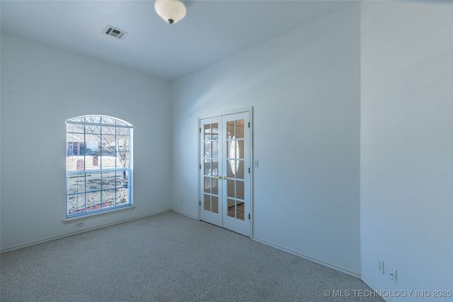 11925 S 268th East Avenue, Coweta, OK 74429