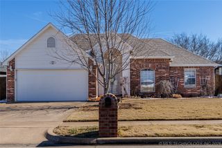 11925 S 268th East Avenue, Coweta, OK 74429