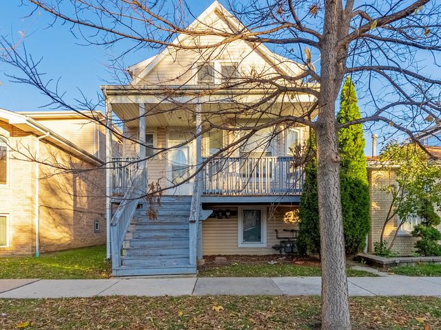 1521 Grove Avenue 1, Berwyn, IL 60402