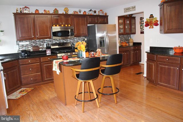 1536 JASON DR, Cinnaminson, NJ 08077