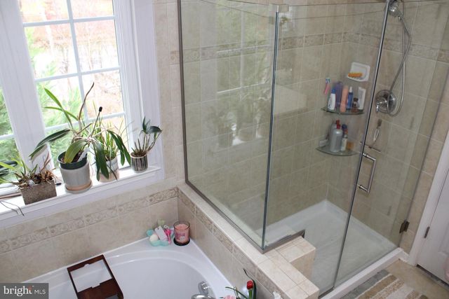 1536 JASON DR, Cinnaminson, NJ 08077