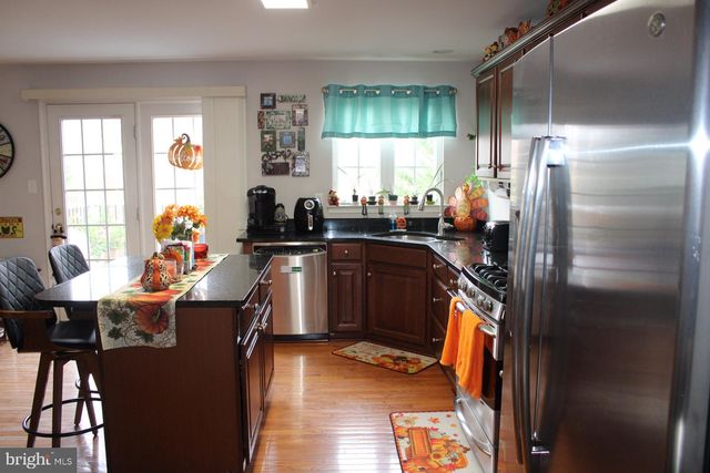 1536 JASON DR, Cinnaminson, NJ 08077