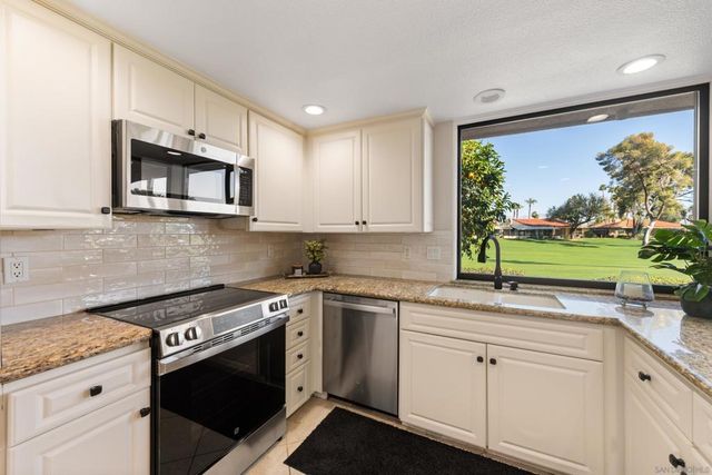 86 Sunrise, Rancho Mirage, CA 92270