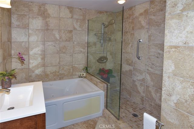 4732 Amberwood Court, Carlsbad, CA 92008