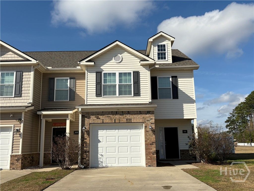 300 Canyon Oak Loop, Richmond Hill, GA 31324