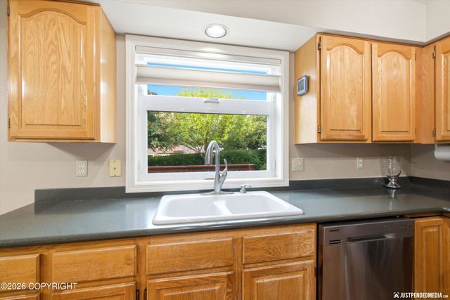 3351 Whiteney Circle, Anchorage, AK 99516