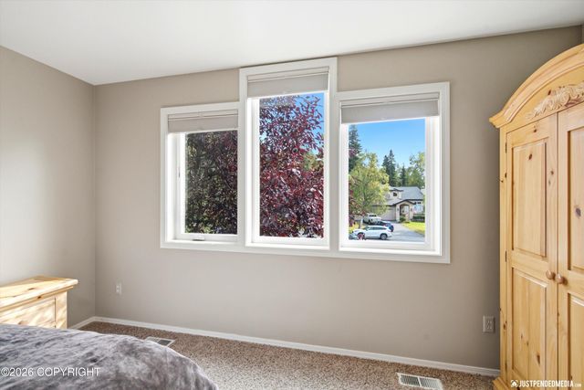 3351 Whiteney Circle, Anchorage, AK 99516