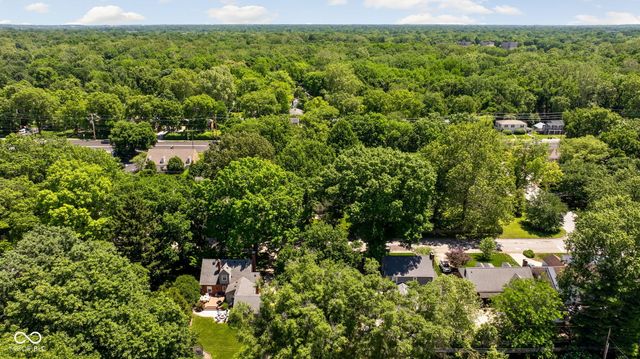 7024 Broadway, Indianapolis, IN 46220