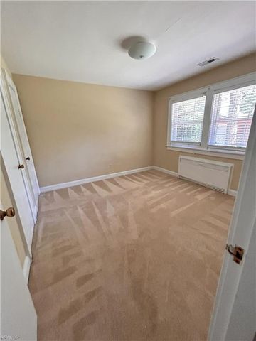 133 Nelson DR, Newport News, VA 23601