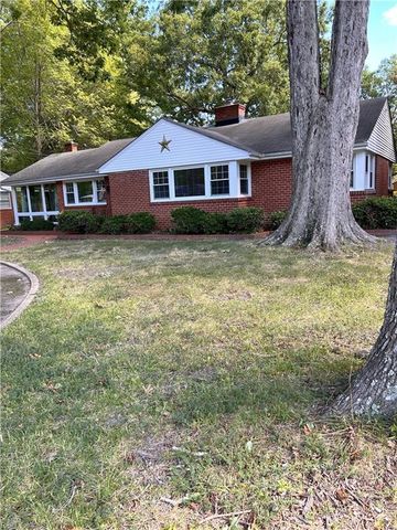 133 Nelson DR, Newport News, VA 23601