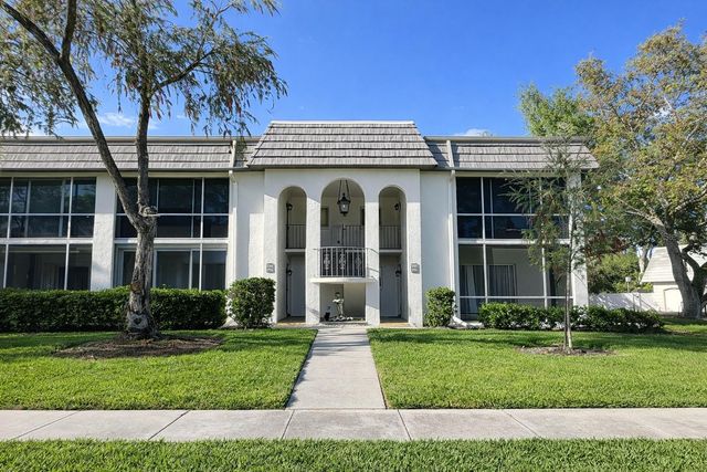 1741 SOUTHWOOD STREET 1741, Sarasota, FL 34231