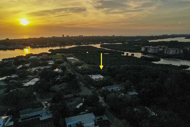 1741 SOUTHWOOD STREET 1741, Sarasota, FL 34231