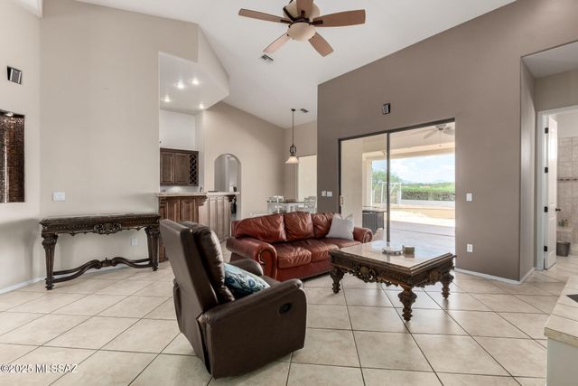 33 Camino Pesqueira, Rio Rico, AZ 85648