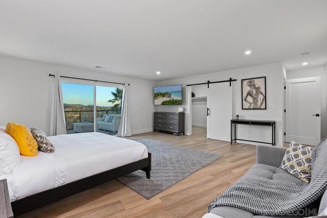 1112 Starview Dr, Vista, CA 92084