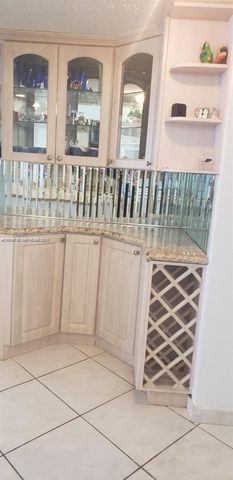 3725 S Ocean Dr 1208, Hollywood, FL 33019