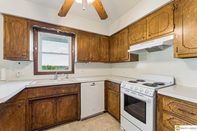 7804 Seymour Street, Ralston, NE 68127